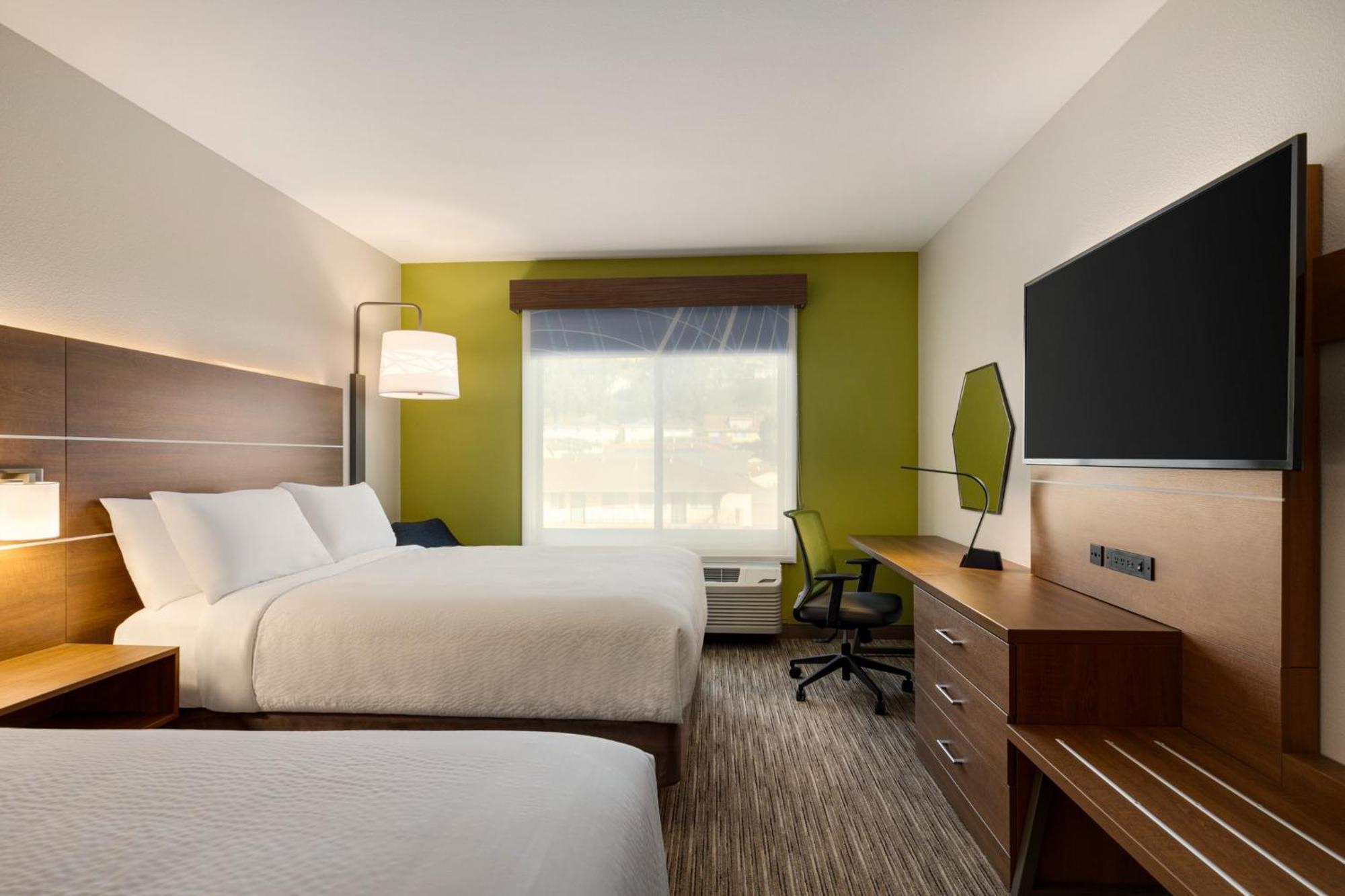 Holiday Inn Express & Suites Hayward - Castro Valley By Ihg Exterior photo