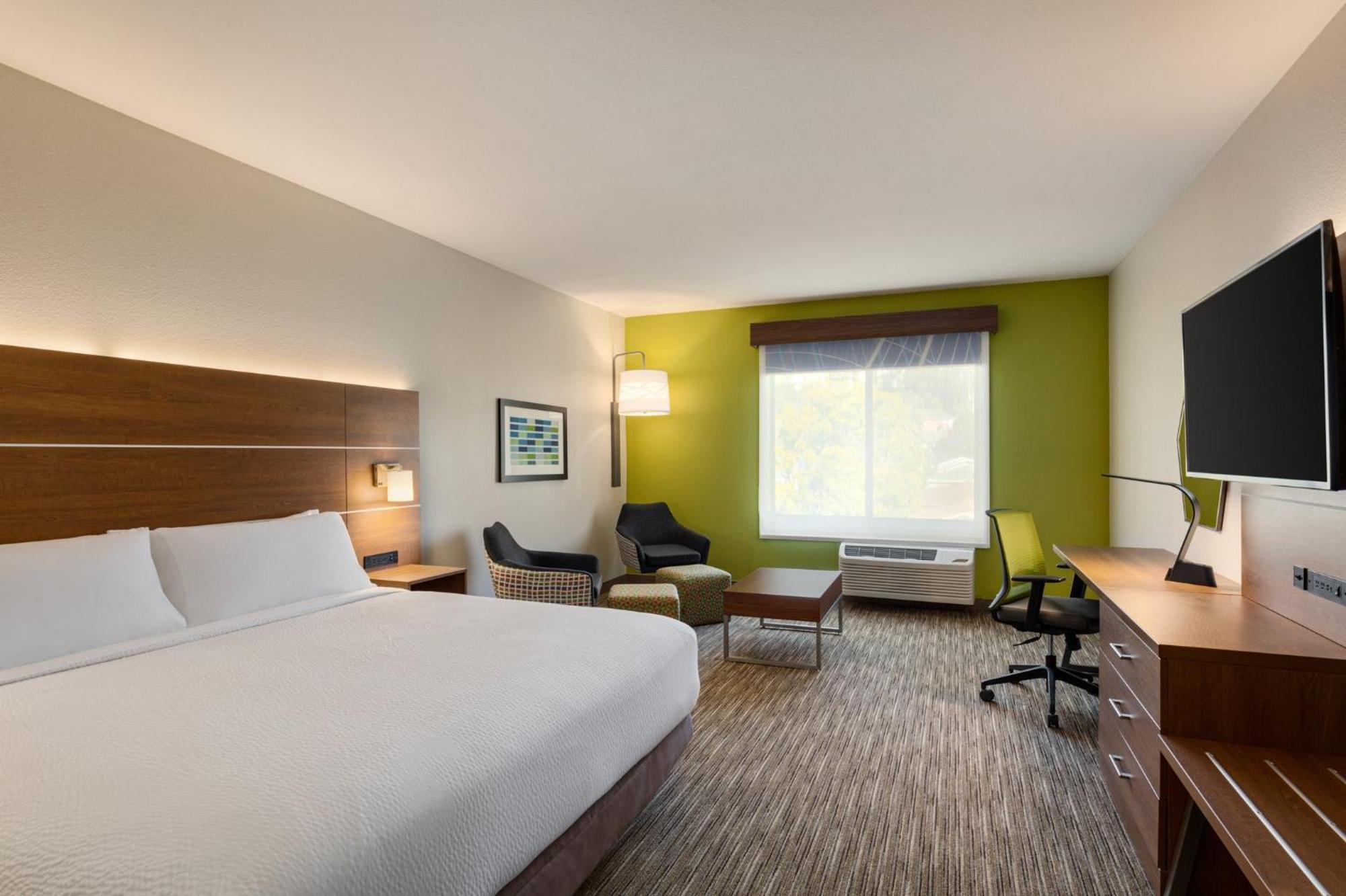 Holiday Inn Express & Suites Hayward - Castro Valley By Ihg Exterior photo